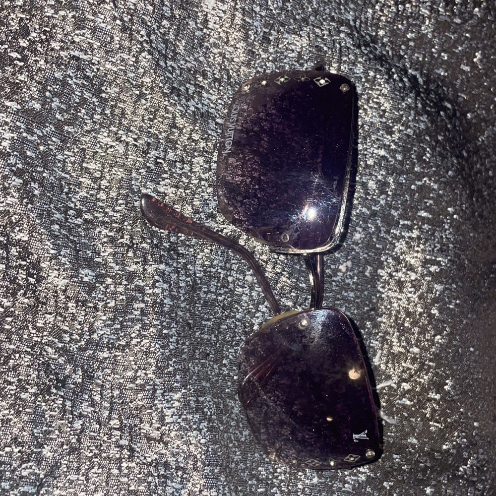 Louis vuitton glasses vintage used 1 once!